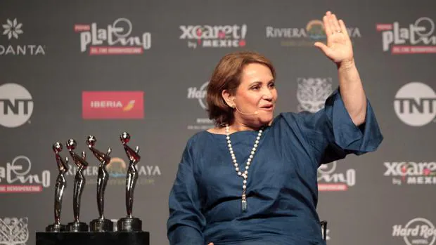 Adriana Barraza, premio Platino de Honor: «La presencia latina en Hollywood ya no es una moda»