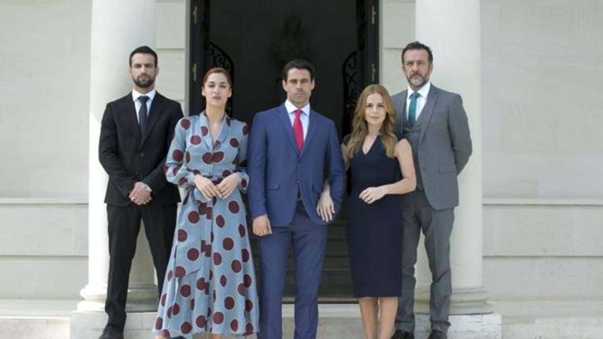 Telecinco ultima «Secretos de Estado»: ¿Es un buen momento para hablar de política en ficción?