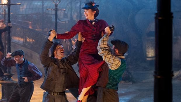 La sorpresa de Emily Blunt en «El Regreso de Mary Poppins»: así canta la nueva niñera mágica