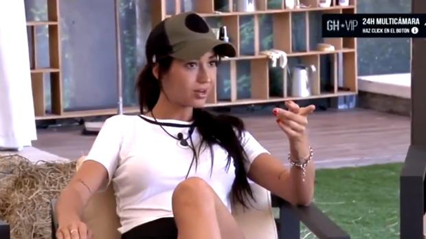 Aurah insulta con dureza a Miriam Saavedra en «GH VIP»: «¡Hay que encerrarla y ordeñarla!»