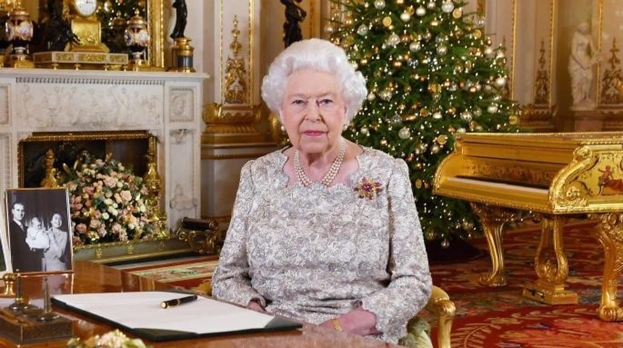Isabel II, durante su discurso de Navidad