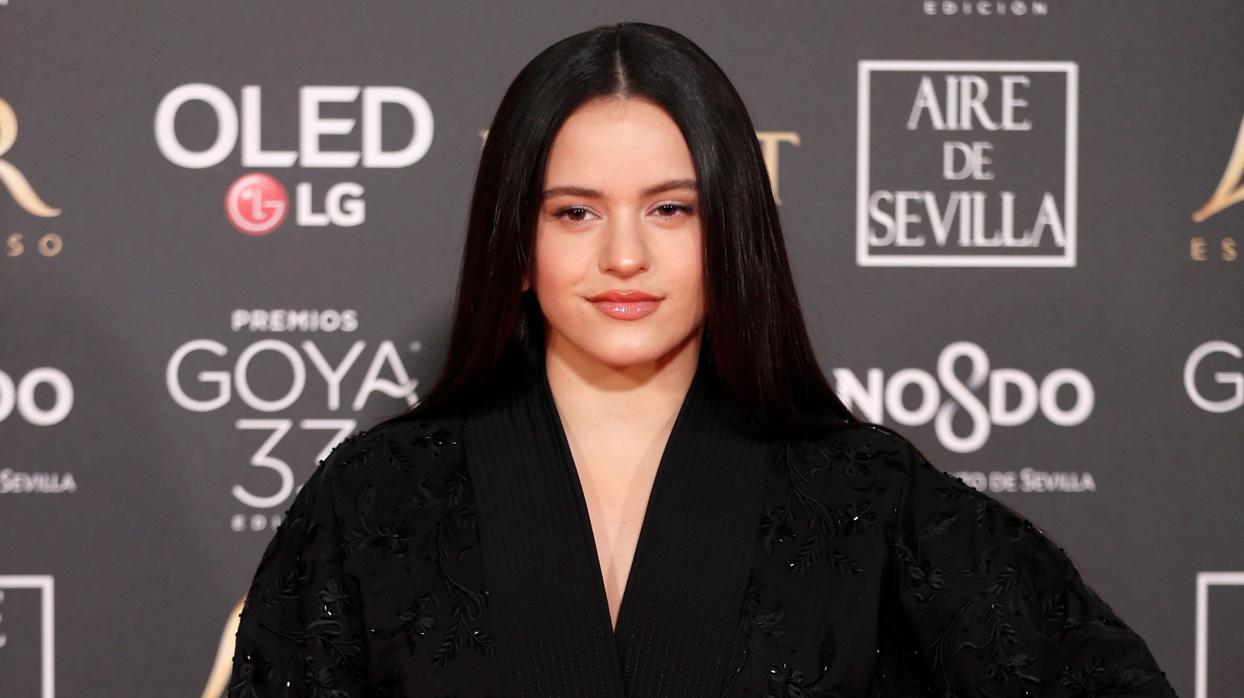 Rosalía, en la alfombra roja de los Goya
