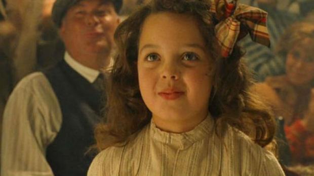 Así ha cambiado Cora, la recordada niña de «Titanic»