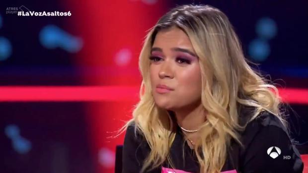 Karol G se emociona en una de sus valoraciones: «Yo me sentí pequeña en plató y tú no has tenido miedo a nada»