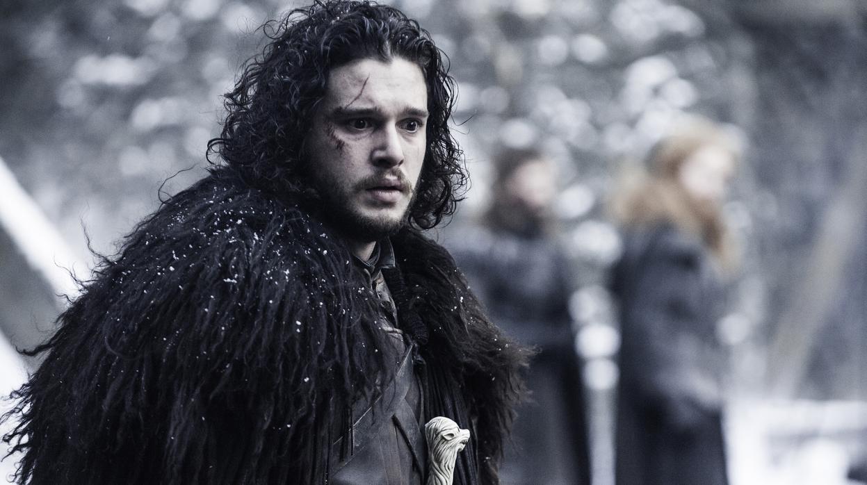 Kint Harington caracterizado como Jon Nieve