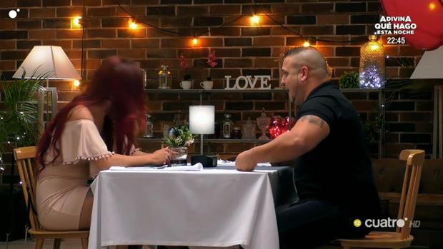 Saltan chispas en una cita en «First Dates»: «Pensé que quería levantarse y romperme una silla en la cabeza»