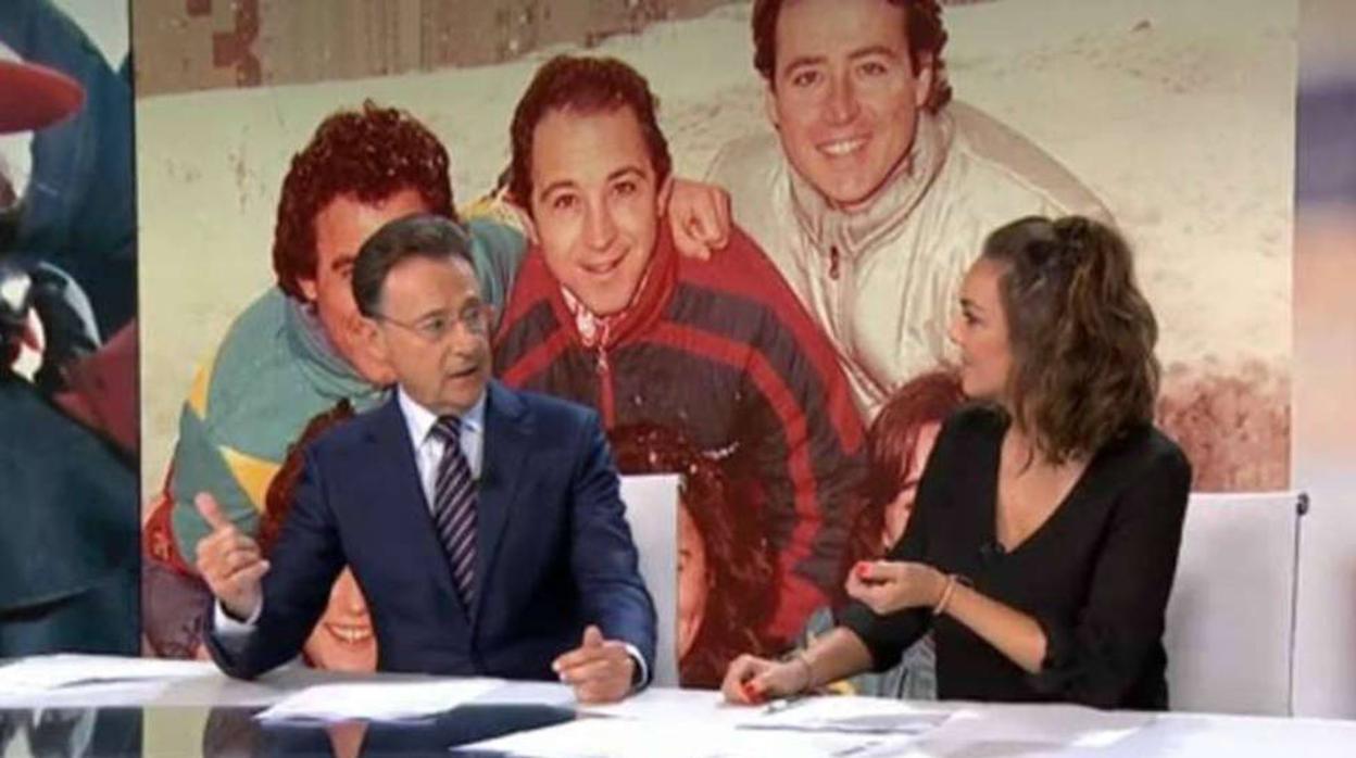 Matías Prats y Mónica Carillo, durante el informativo