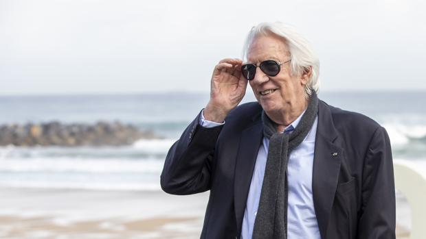 Donald Sutherland y el cambio climático templan un día frío en el Festival de San Sebastián