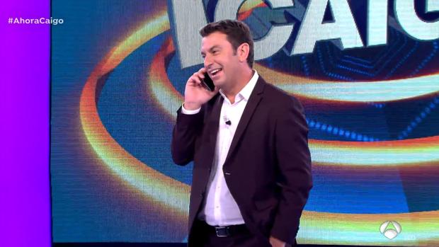 El delirante doble chiste de Arturo Valls en «¡Ahora caigo!»