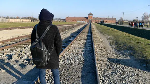Polonia pide a Netflix que rectifique un documental sobre los campos de exterminio nazis