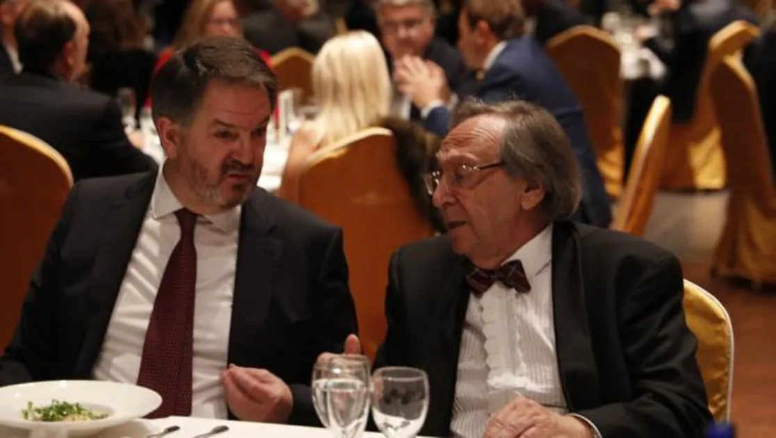 Bieito Rubido (izqda), en la gala de las Antenas de Oro 2019