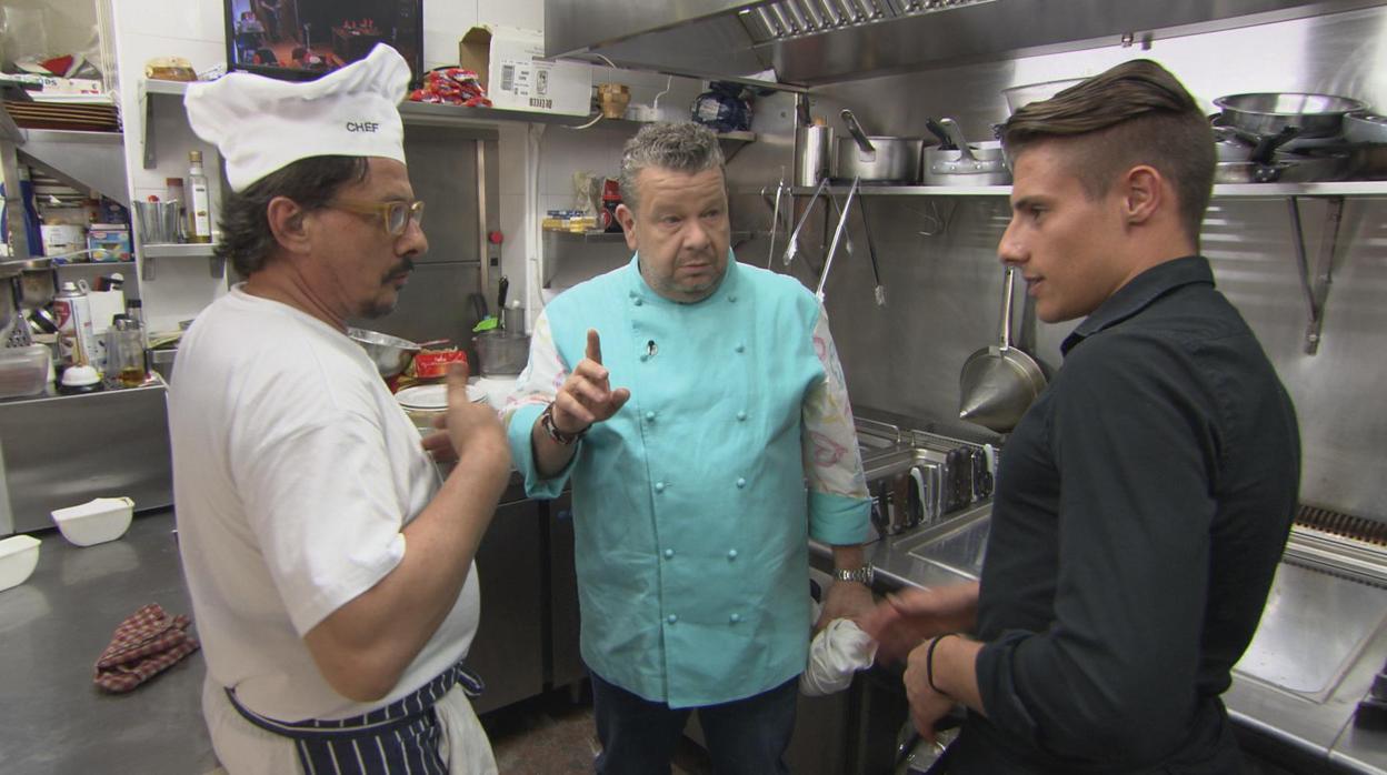 Chicote, durante el programa dedicado al restaurante «Reina Mariana»