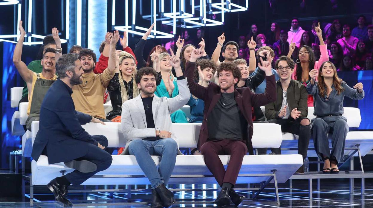 Los concursantes durante la gala 0 de «OT 2020»