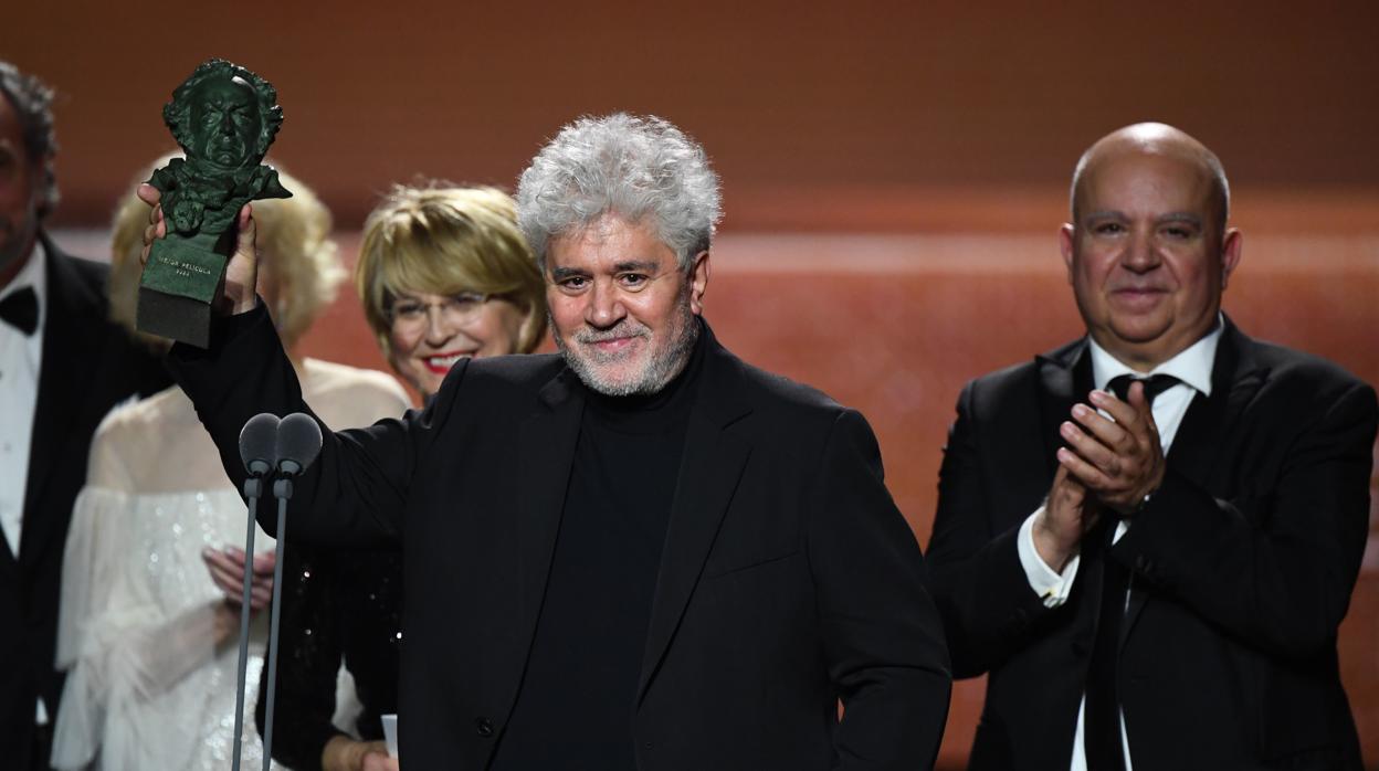 Pedro Almodóvar, con el Goya a la mejor película