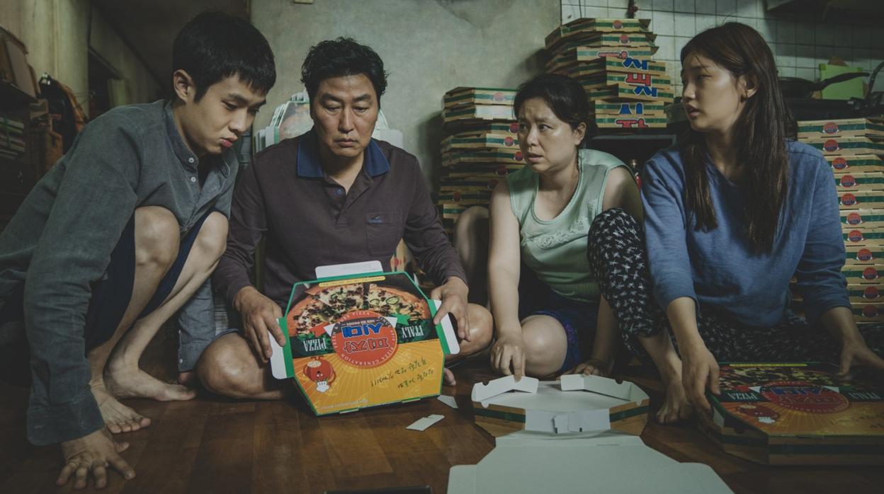 Fotograma de la oscarizada «Parásitos»