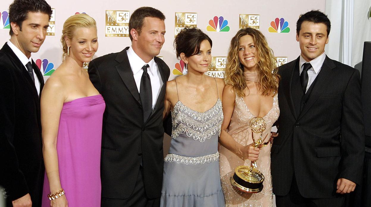 Jennifer Aniston desata la locura al anunciar el regreso de «Firneds»