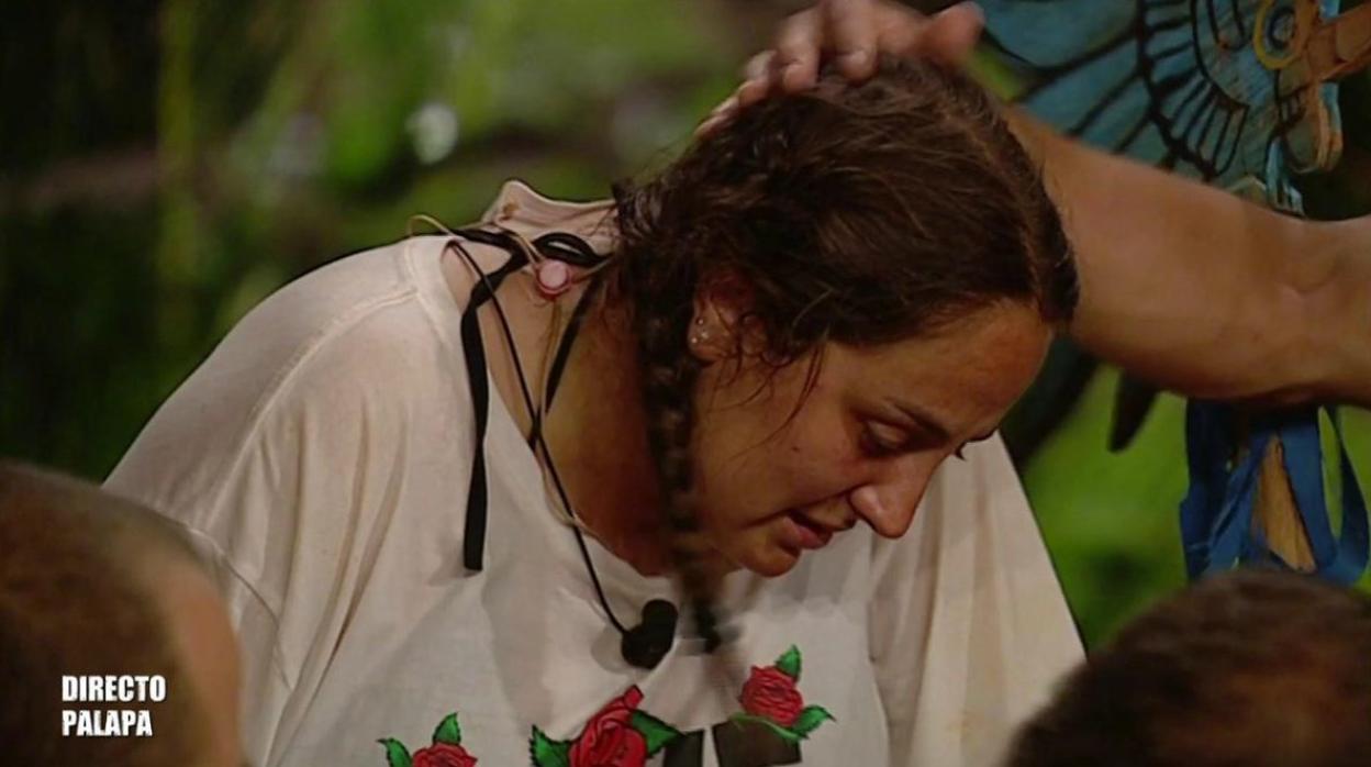 Rocío Flores, emocionada, hablando de la relación con su madre