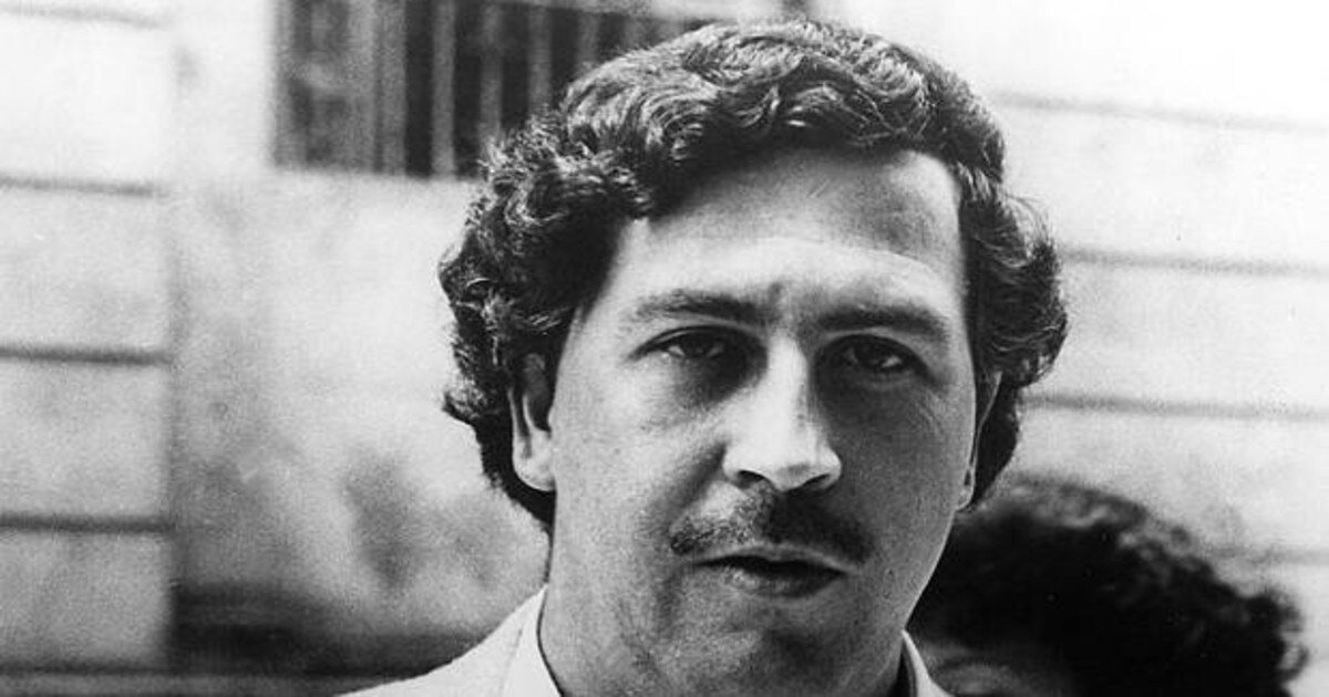 Bienes productos quimicos tímido La verdadera historia de Pablo Escobar, el narcotraficante que asesinó a  10.000 personas