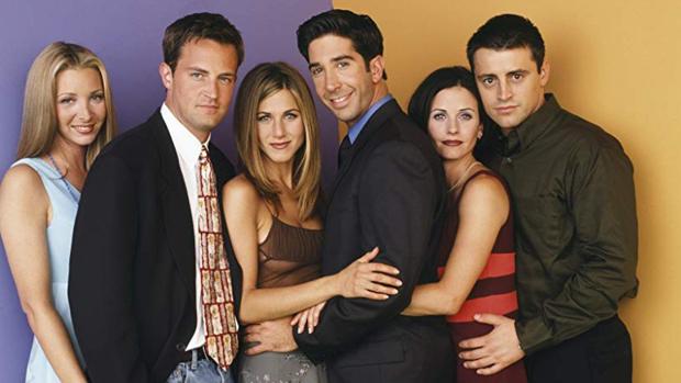 La creadora de «Friends» pide perdón por la falta de diversidad racial en la serie