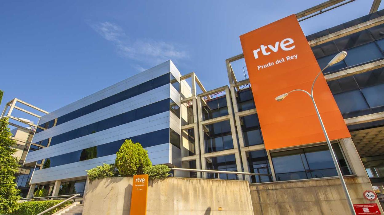 Los candidatos a presidir RTVE exigen que se reanude el concurso