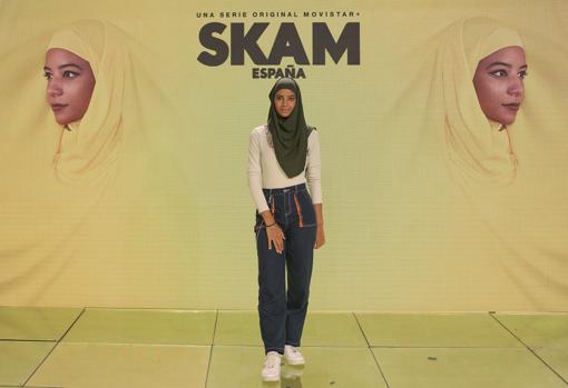 Hajar Brown, durante la rueda de prensa de la cuarta temporada de «Skam España», serie de Movistar Plus protagonizada por un grupo de amigas y estudiantes de Bachillerato