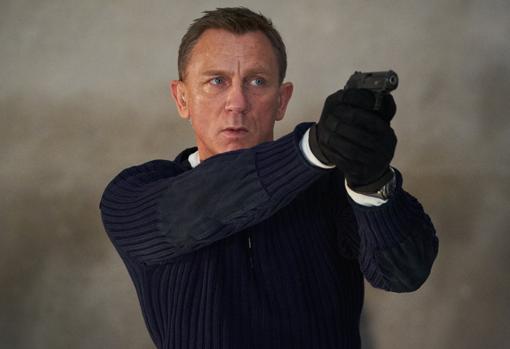Daniel Craig no se despedirá de James Bond hasta 2021, cuando por fin estrene «Sin tiempo para morir»