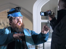 Frost, en «Truth Seekers»