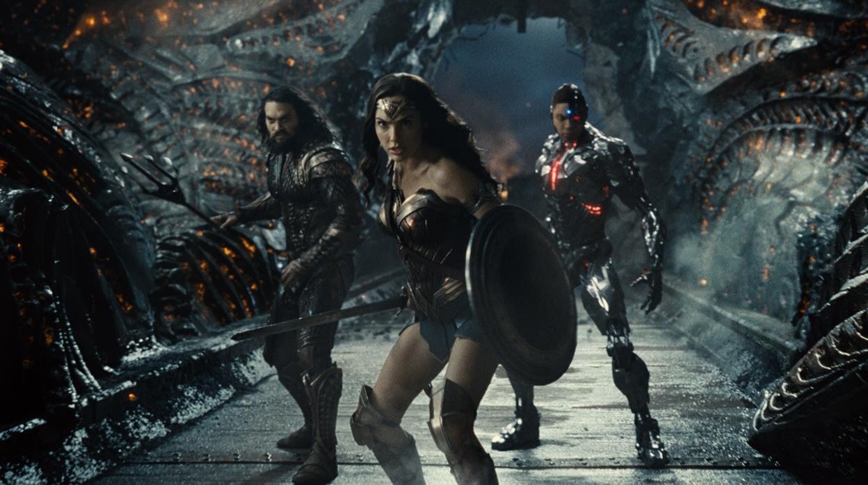 Aquaman, Wonder woman y cyborg en 'Liga de la justicia'