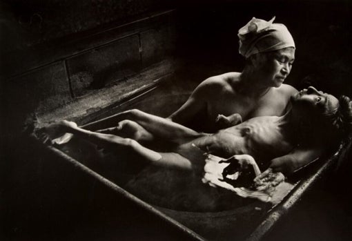 'El baño de Tomoko'