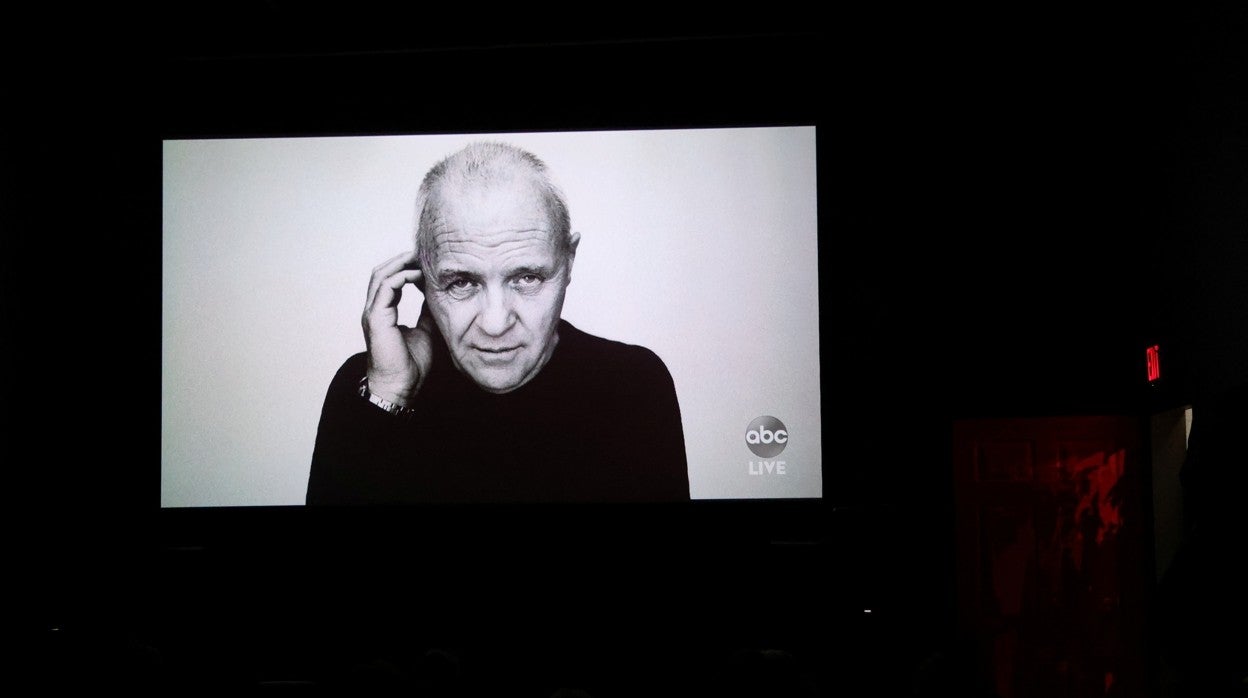 Anthony Hopkins no acudió a la ceremonia. En la imagen, durante su intervención