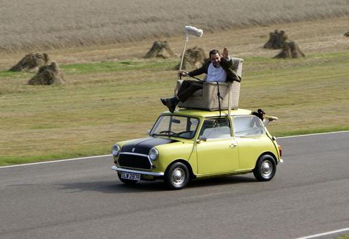 Coches y motos, los otros protagonistas de las series