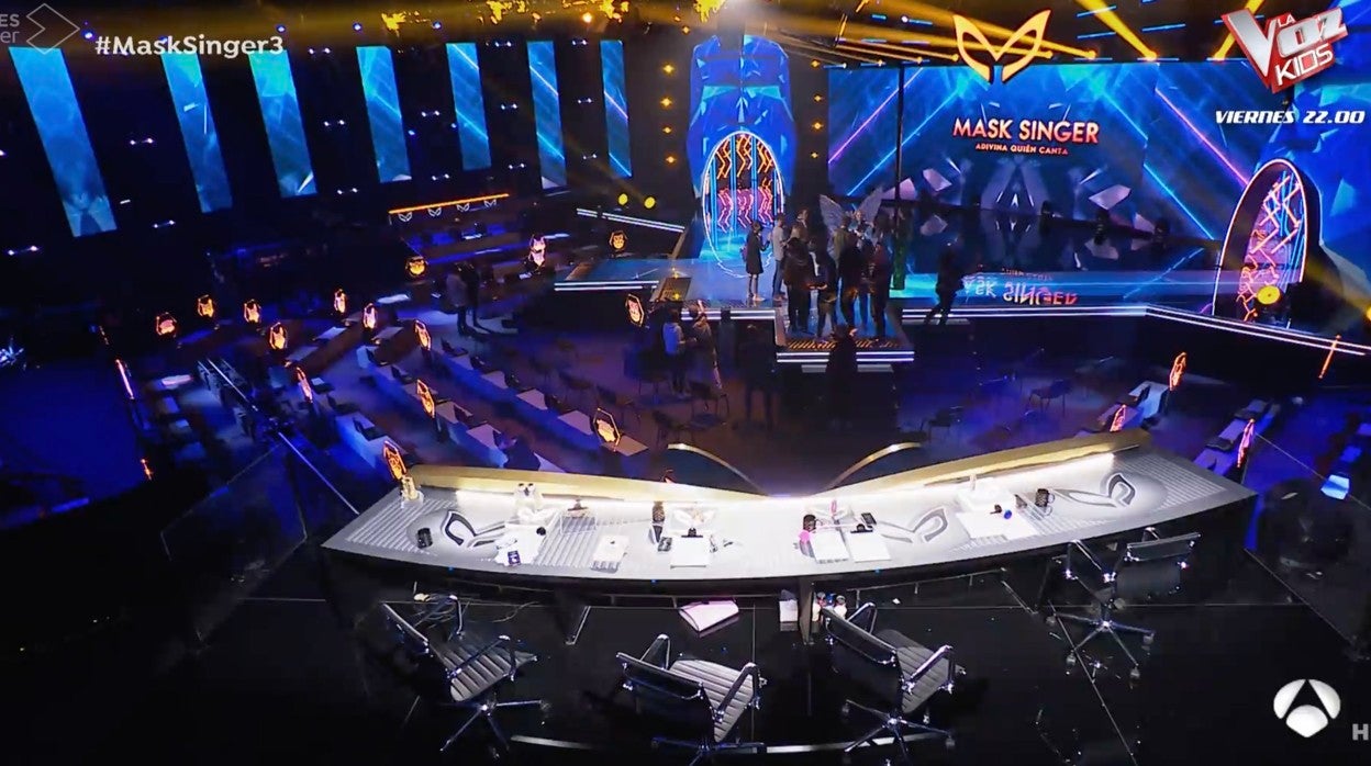 Aspecto del plató cuando se reveló la identidad de 'Mariposa', que era Esperanza Aguirre