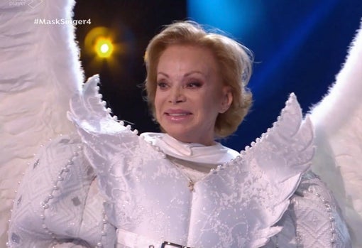 Paloma San Basilio, sin máscara