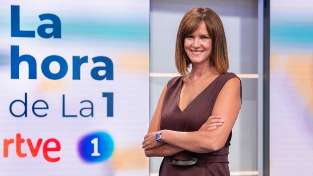 Mónica López sigue el camino de Jesús Cintora y se queda sin programa en TVE