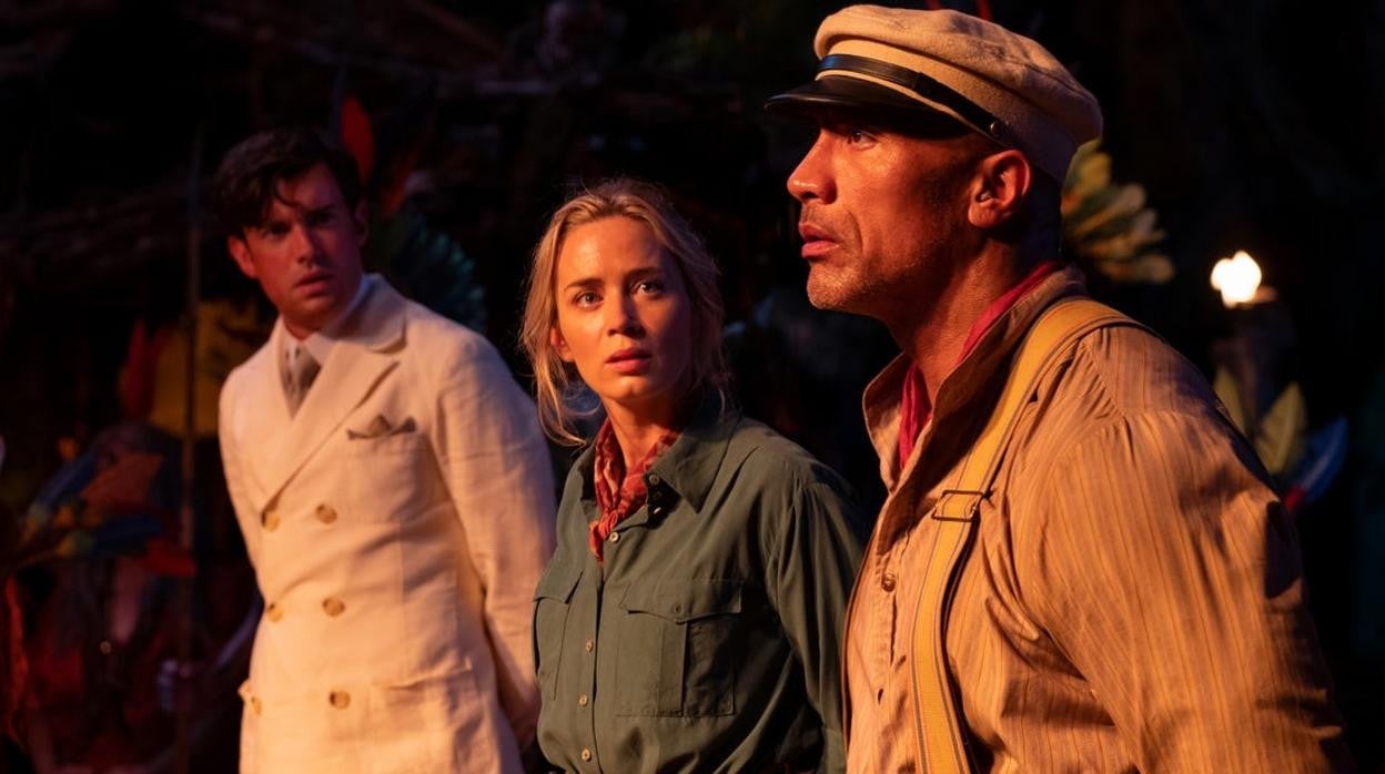 Dwayne Johnson y Emily Blunt en 'Jungle Cruise'