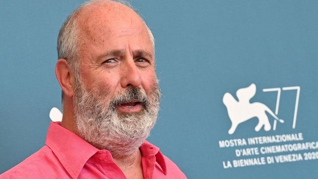 Muere Roger Michell, director de 'Notting Hill'