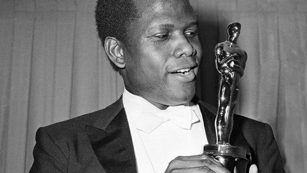 Muere a los 94 años Sidney Poitier, el actor que rompió la barrera del color en Hollywood