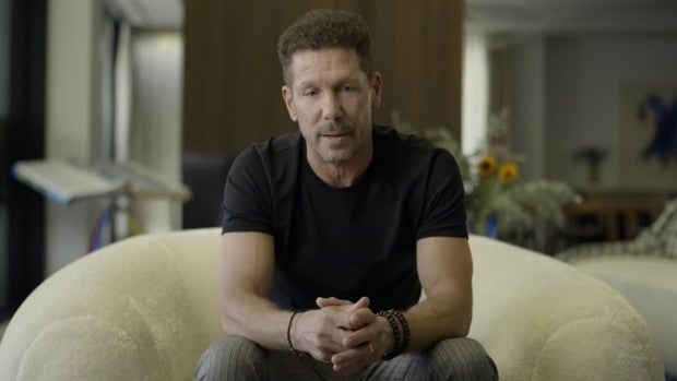 Simeone desvela por qué aceptó contar su vida en un documental: «En realidad nunca me quise desnudar»