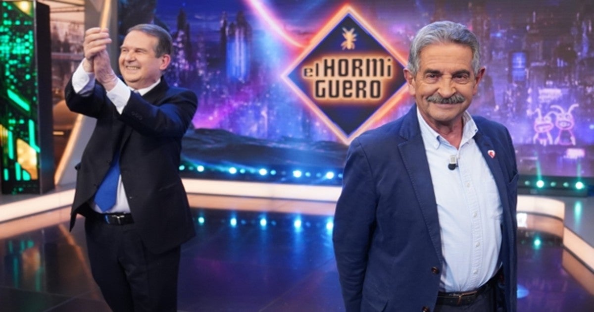 Caballero vs. Revilla: el éxito de la política desenfadada y “populista”