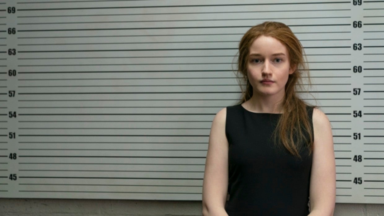 Julia Garner, en '¿Quién es Anna'?