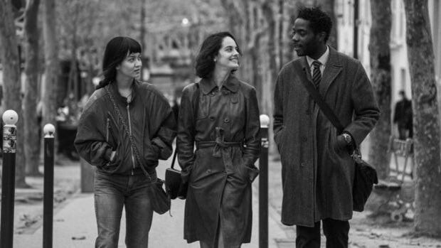 Noémie Merlant, protagonista de 'París, Distrito 13': «Vamos tan deprisa que se hace el amor antes de hablar con el otro»