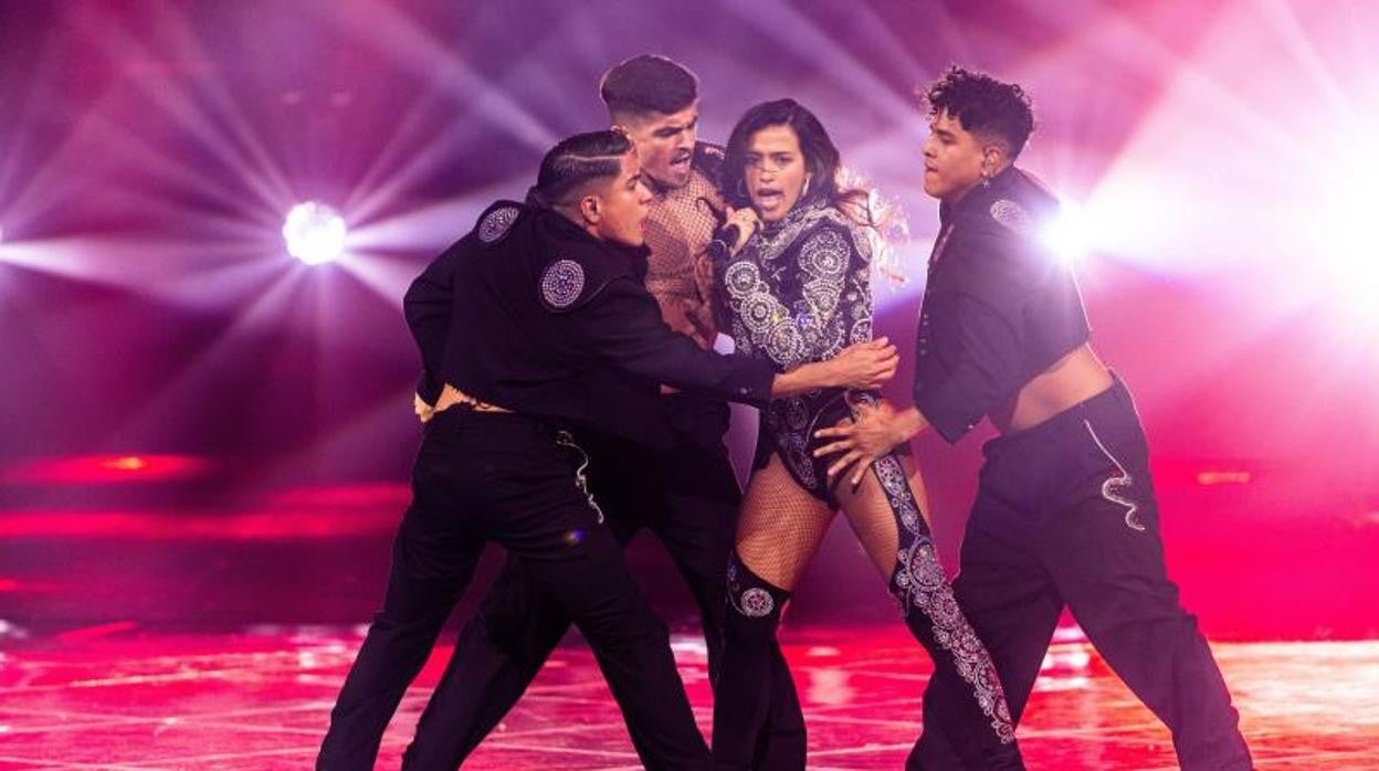 Chanel, en uno de los ensayos antes de la gala