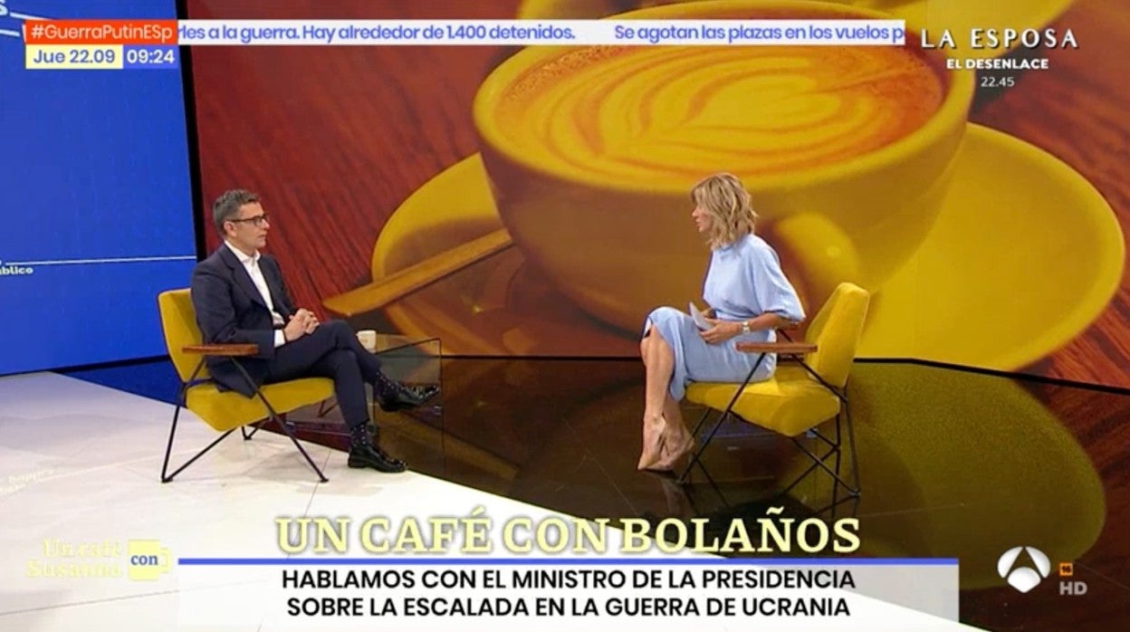 Susanna Griso, presentadora de 'Espejo Público', entrevista a Félix Bolaños.