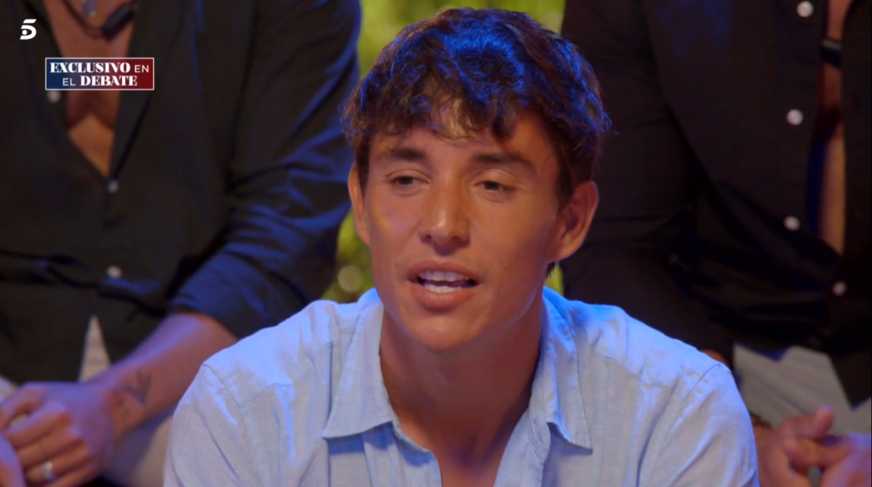 Intercambio de confesiones en Villa Paraíso