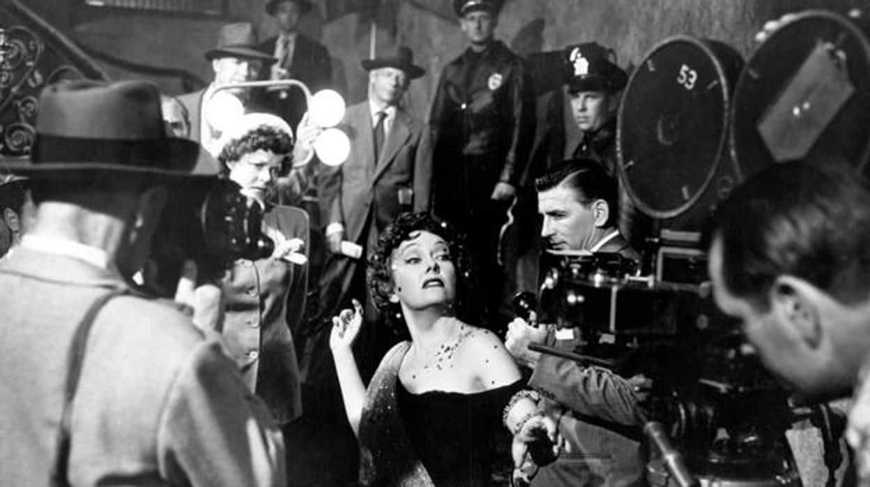 Gloria Swanson como Norma Desmond en 'El crepúsculo de los dioses', de Billy Wilder