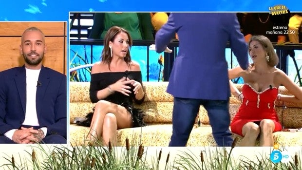 Carlos Sobera explota ante la lamentable escena de dos invitadas: «Si no sabemos, caminito de casa»