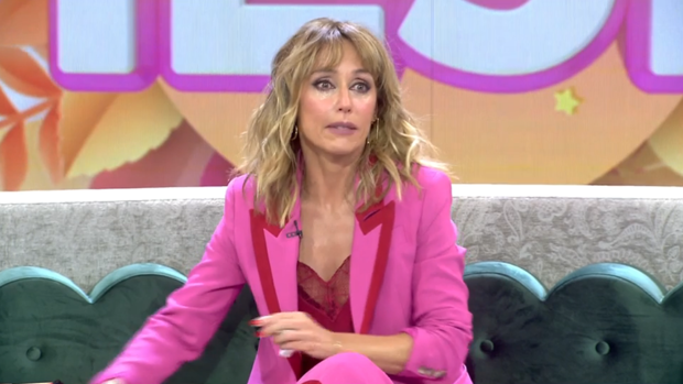 Emma García se derrumba en directo por una muerte: «Me estás haciendo llorar mucho»