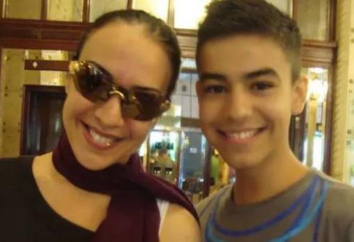 Agoney y Mónica Naranja