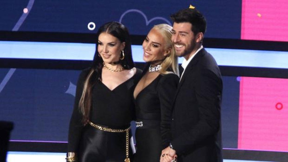 Inés Hernand, Mónica Naranjo y Rodrigo Vázquez, los presentadores que leen los votos
