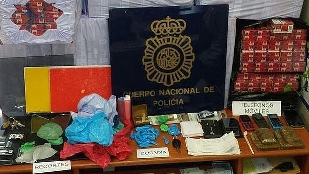 A prisión dos de los tres detenidos en La Línea por traficar con droga y tabaco